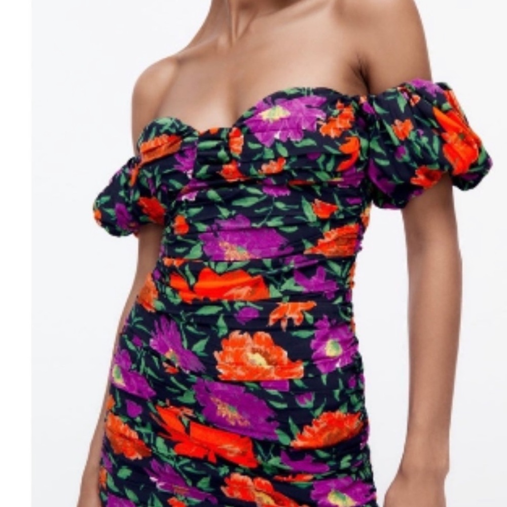 Zara Floral Off the Shoulder Puff Sleeve Mini Dress with Ruching size S